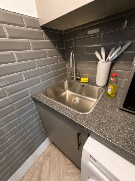 2 bedroom heart of Southside Glasgow